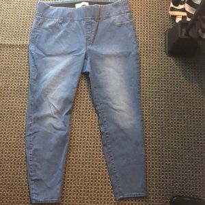 Old Navy Super Skinny Mid Rise Jeggings